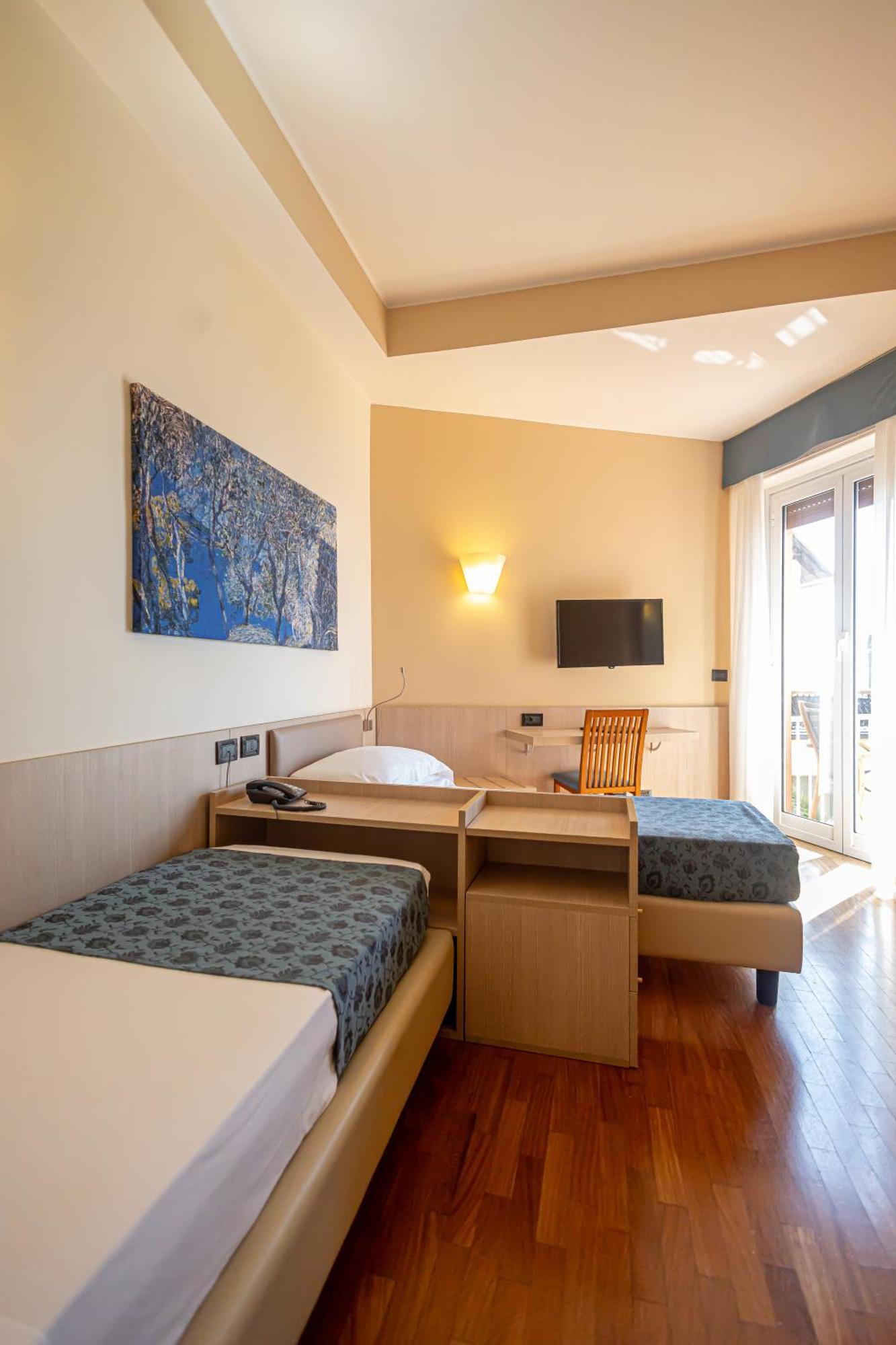 Hotel Esperia Genoa Ngoại thất bức ảnh